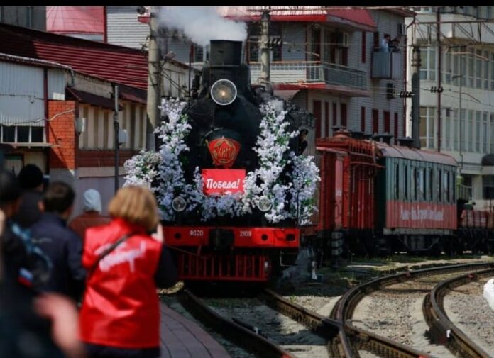 ретропоезд..