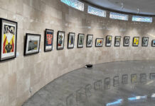 И над рейхстагом красный стяг