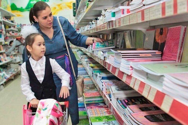 Собрать ребенка в школу стало дороже на величину инфляции