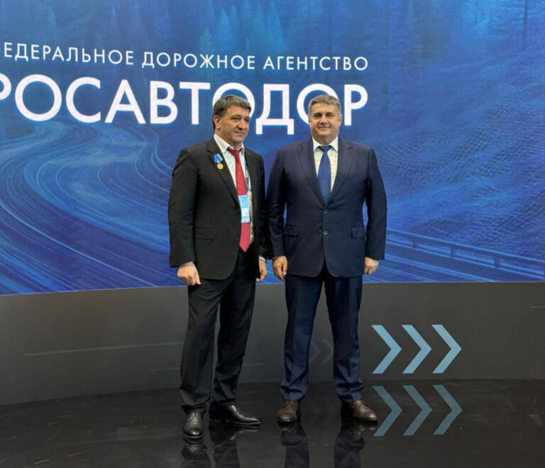 Джамбулат Салавов награжден медалью «За строительство транспортных объектов»