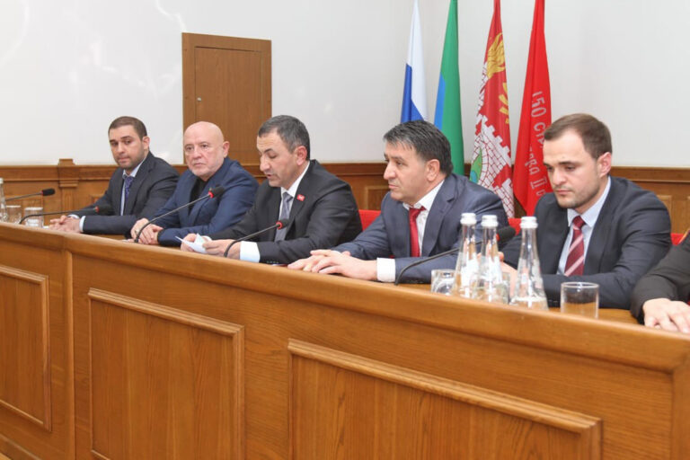 Джамбулата Салавова единогласно избрали главой Махачкалы