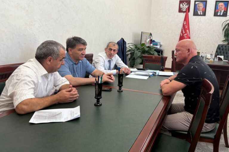 Интербригада помогает СВОим