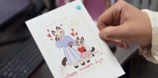 Мэр Махачкалы выкупил все открытки онкобольных детей