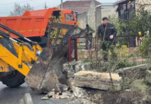 В Махачкале снесли более 10 незаконных построек на муниципальных землях