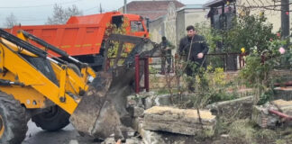 В Махачкале снесли более 10 незаконных построек на муниципальных землях