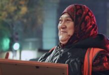 Жительница Махачкалы получила бесплатную путёвку в малый хадж от компании «Марва-тур»