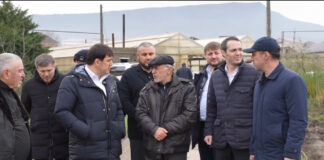 Замглавы Махачкалы проинспектировал питомник растений и поставил задачи по озеленению города