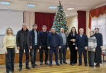 Депутаты подарили новогоднее чудо воспитанникам Республиканского центра в Махачкале