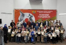 В Махачкале прошел 16-й городской турнир «Папа, мама, я – шахматная семья»