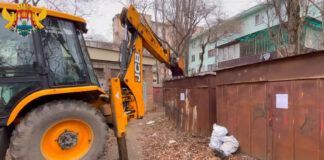 В Махачкале убрали 16 металлических гаражей по улице Абулахакима Исмаилова
