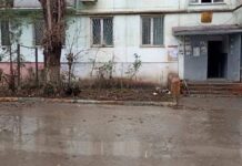 В Махачкале по обращению жителей благоустроили придомовую территорию