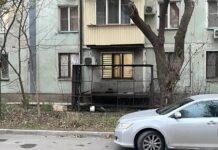 Суд обязал демонтировать незаконный балкон на проспекте Гамидова в Махачкале