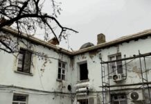 Кровлю постадавшего от самостроя дома восстановят по поручению мэра Махачкалы
