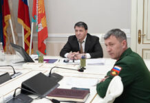 Джамбулат Салавов принял участие в заседании призывной комиссии