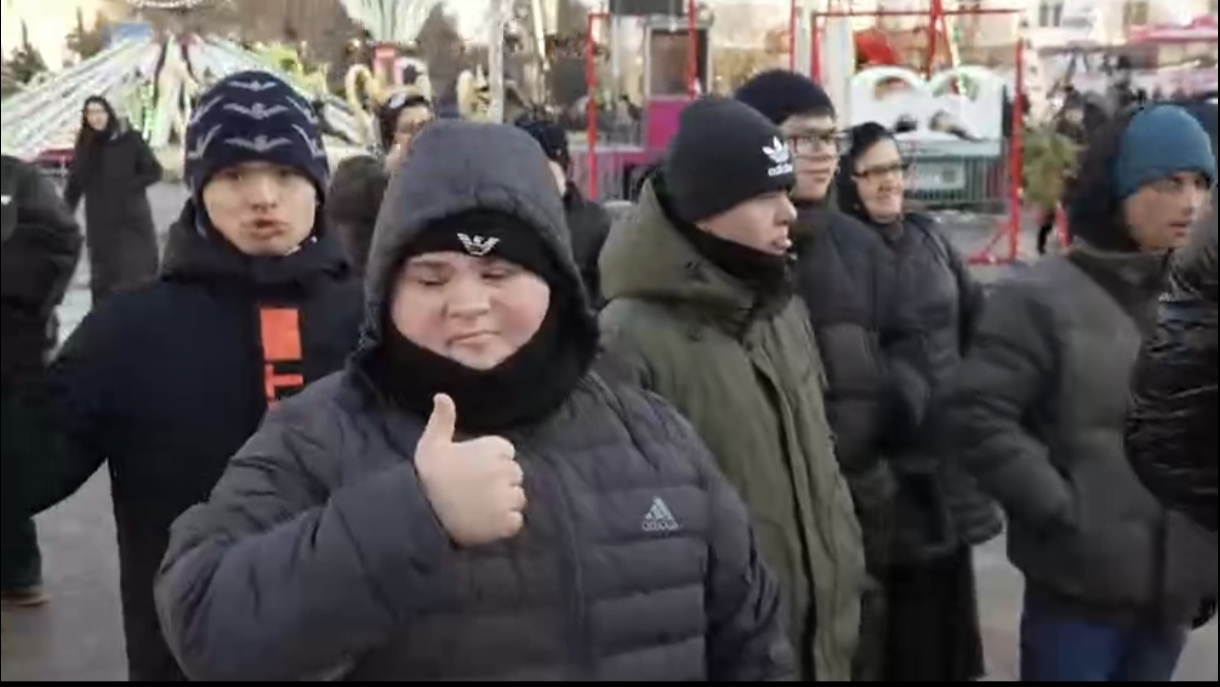 Мэрия Махачкалы организовала праздник для особенных детей