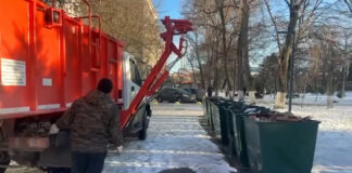 В Махачкале усилили контроль за вывозом мусора: площадки очищают в две смены