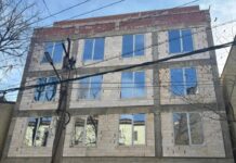 Суд обязал снести два этажа каркаса многоквартирного дома на улице Гайдара в Махачкале