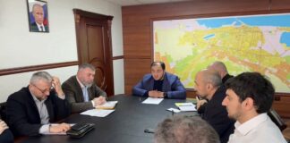 В пригородах Махачкалы увеличат объемы и частоту вывоза мусора