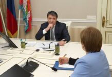 Мэр Махачкалы провел прием граждан и оказал поддержку семьям участников СВО