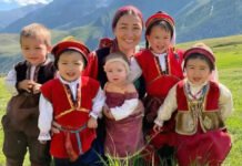 Многодетные мамы смогут пересчитать пенсию за всех детей