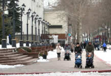 Новые размеры пособий семьям с детьми в Дагестане с 2026 года