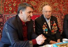 Джамбулат Салавов поздравил ветеранов