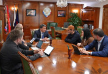 Глава Махачкалы встретился с участниками СВО и их семьями