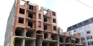 Город освобождается от незаконных построек