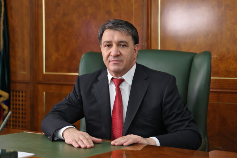 Джамублат Салавов признан лучшим градоначальником Северного Кавказа