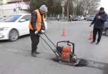 В Махачкале нарастили темпы ямочного ремонта на главных дорогах