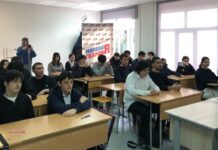 Молодогвардейцы Дагестана напомнили студентам о подвиге Сталинграда