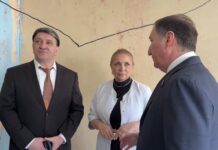 Джамбулат Салавов посетил детское онкологическое отделение