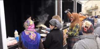 В Махачкале отмечают Масленицу