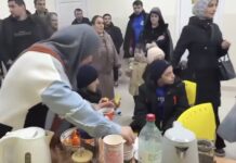 Ярослав Глазов с бригадой Центра медицины катастроф посетил эвакуированных махачкалинцев