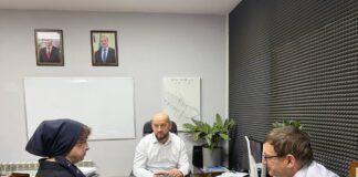 В Махачкале семье погибшего участника СВО помогли оформить документы на строительство