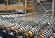 2,4 млрд рублей инвестируют в производство «умного» стекла в Дагестане