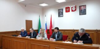 В Махачкале обсудили легализацию трудовых отношений и соблюдение норм оплаты труда