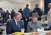 В Махачкале Правительство Дагестана в полном составе разделило ифтар с народом