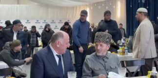 В Махачкале Правительство Дагестана в полном составе разделило ифтар с народом