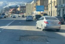 В Махачкале оперативно устранили дефекты дорожного покрытия на улице Ярагского