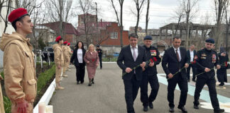 Джамбулат Салавов посетил мероприятие в честь создания отряда «Ястреб-Каспий»