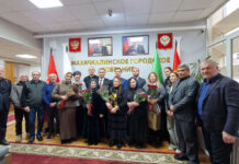 Работников ЖКХ поздравили с профессиональным праздником