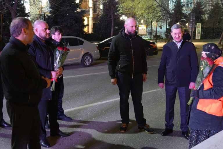 Первые заместители мэра города чествовали работниц ЖКХ