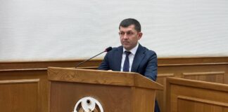 В Махачкале демонтировали сотни незаконных объектов и рекламных конструкций