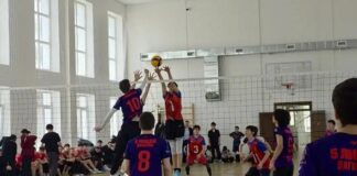 В Махачкале определили победителей школьной волейбольной лиги