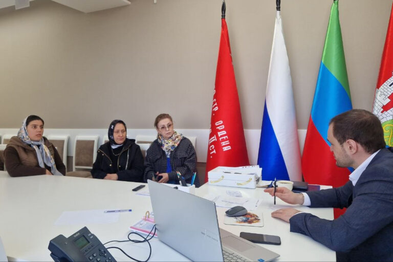 1-й зампредседателя Горсобрания провел прием граждан
