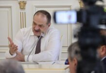 Сергей Меликов поручил освободить пострадавших от паводков дагестанцев от имущественных налогов