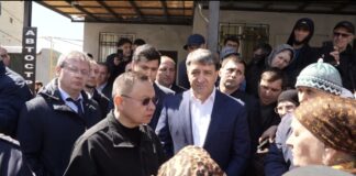 Ирек Файзуллин и Джамбулат Салавов обсудили итоги обследования здания на ул. Айвазовского