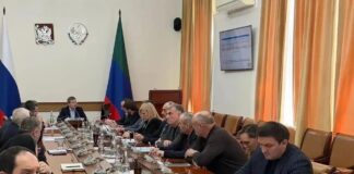 В Дагестане обсудили строительство объектов по нацпроектам и госпрограммам