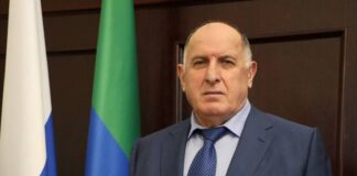 Абдулмуслимов поздравил работников органов местного самоуправления Дагестана с профессиональным праздником